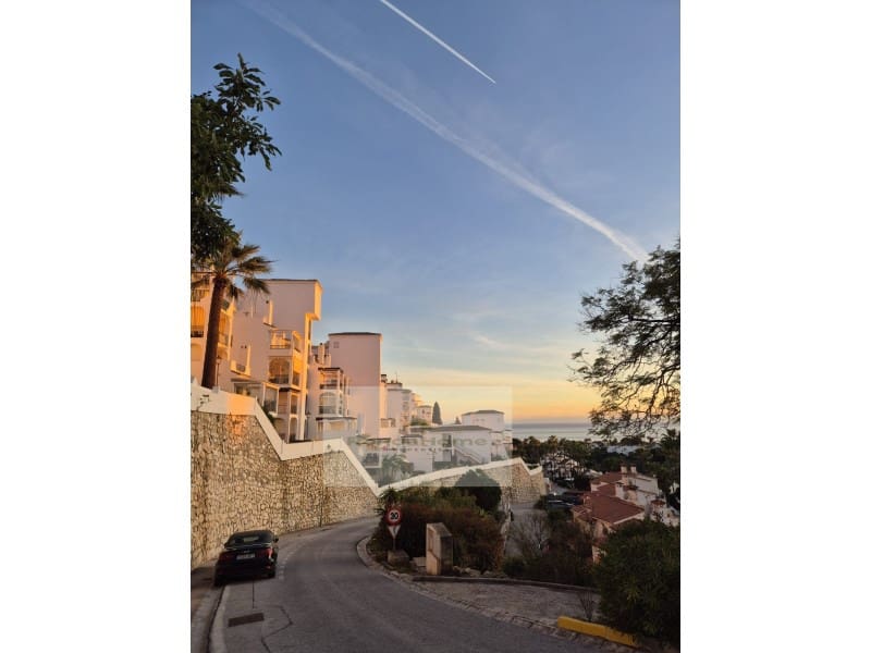 2 soveværelse Lejlighed til leje i Calahonda med garage - € 1.300 (Ref: 9449642)