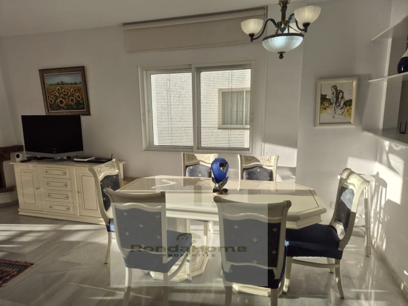 2 soveværelse Lejlighed til leje i Calahonda med garage - € 1.300 (Ref: 9449642)