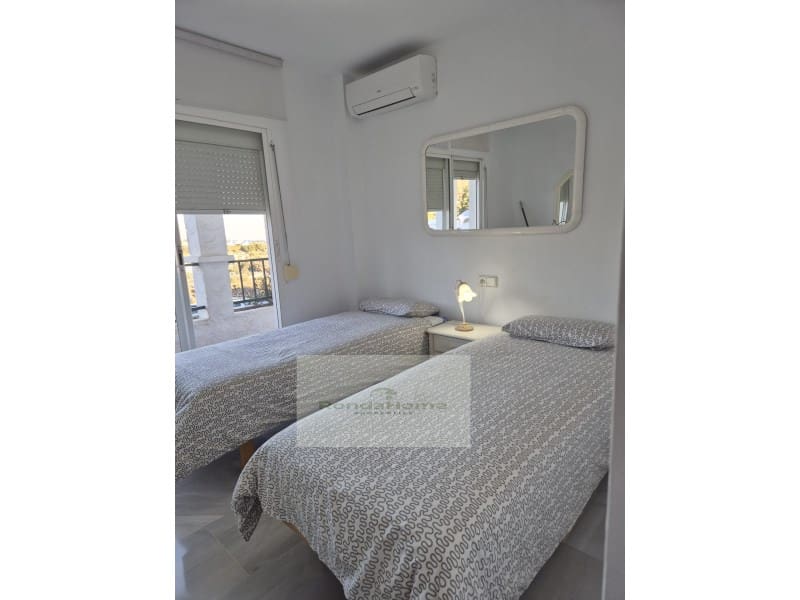 2 soveværelse Lejlighed til leje i Calahonda med garage - € 1.300 (Ref: 9449642)