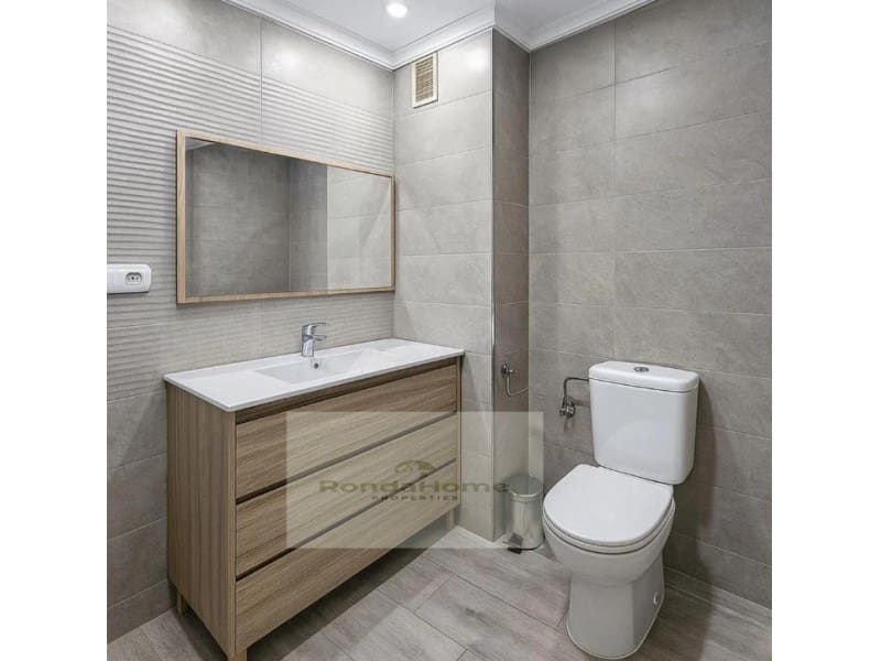 3 makuuhuone Asunto vuokrattavana paikassa Las Lagunas de Mijas mukana 
autotalli - 1 200 € (Ref: 9449643)