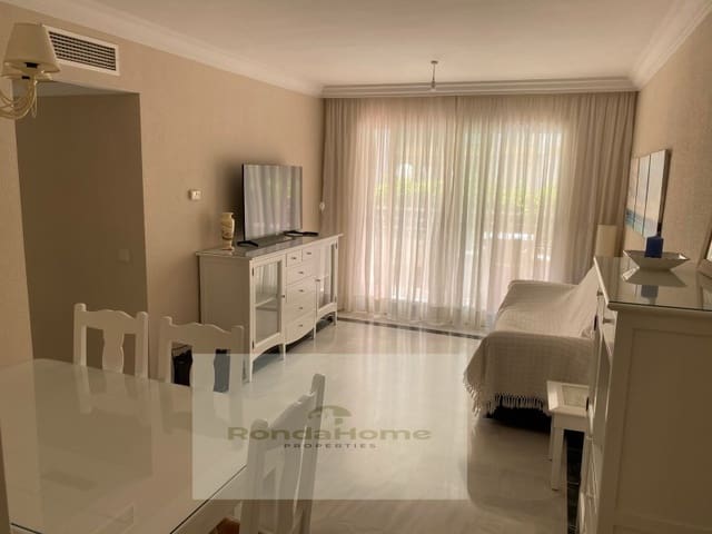 2 soveværelse Lejlighed til leje i La Carolina - Guadalpín, Marbella med garage - € 2.000 (Ref: 9450458)