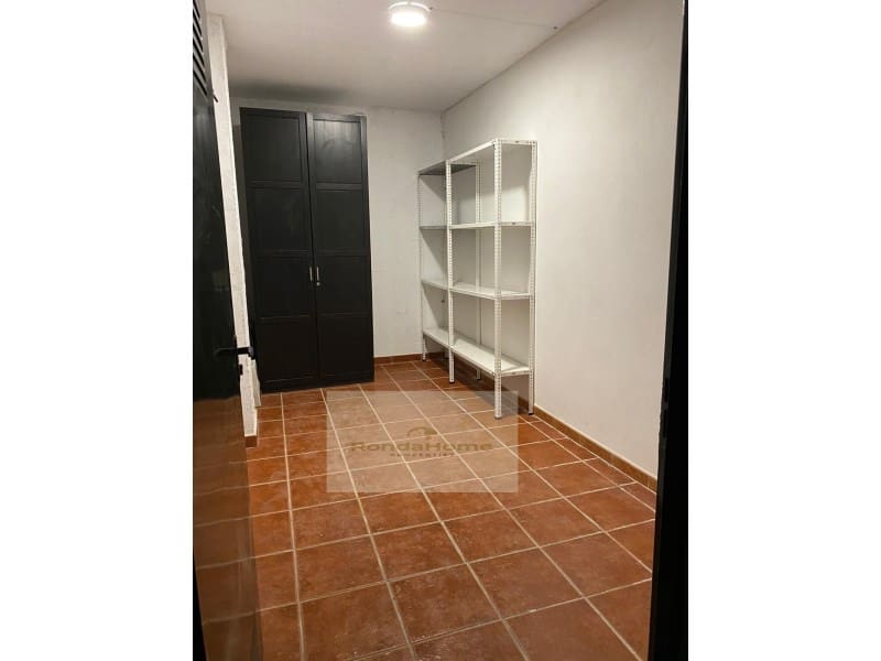 2 soveværelse Lejlighed til leje i Golden Mile med garage - € 2.000 (Ref: 9450458)