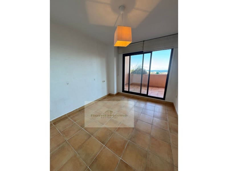 2 Zimmer Wohnung zu vermieten in Calahonda - 1.500 € (Ref: 9452843)