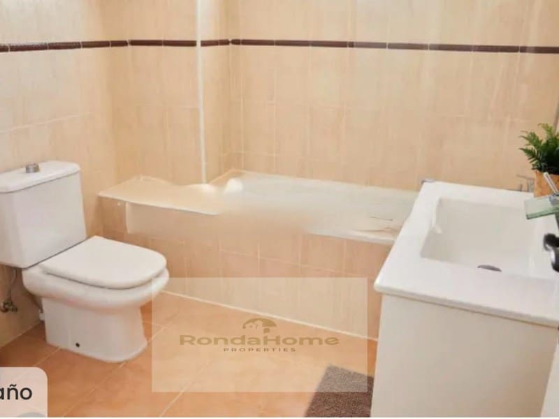 2 quarto Apartamento para arrendar em Riviera del Sol - 1 350 € (Ref: 9462523)