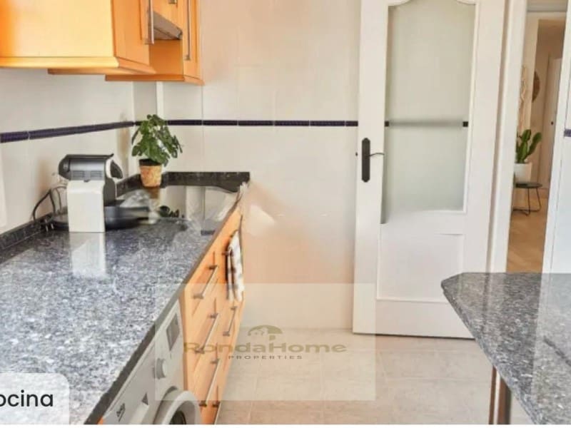 2 quarto Apartamento para arrendar em Riviera del Sol - 1 350 € (Ref: 9462523)