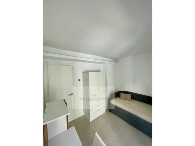 2 soverom Leilighet til leie i Casco Antiguo, Marbella - € 1 900 (Ref: 9462524)