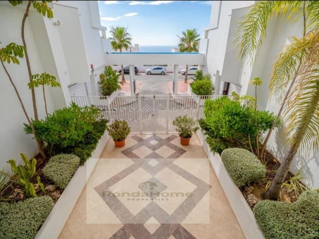 Piso de 2 habitaciones en Benalmádena pueblo, Benalmádena en alquiler - 1.350 € (Ref: 9462525)