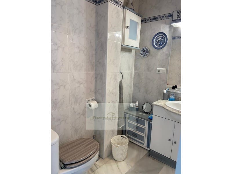 2 soveværelse Lejlighed til leje i Benalmadena med garage - € 1.400 (Ref: 9499770)