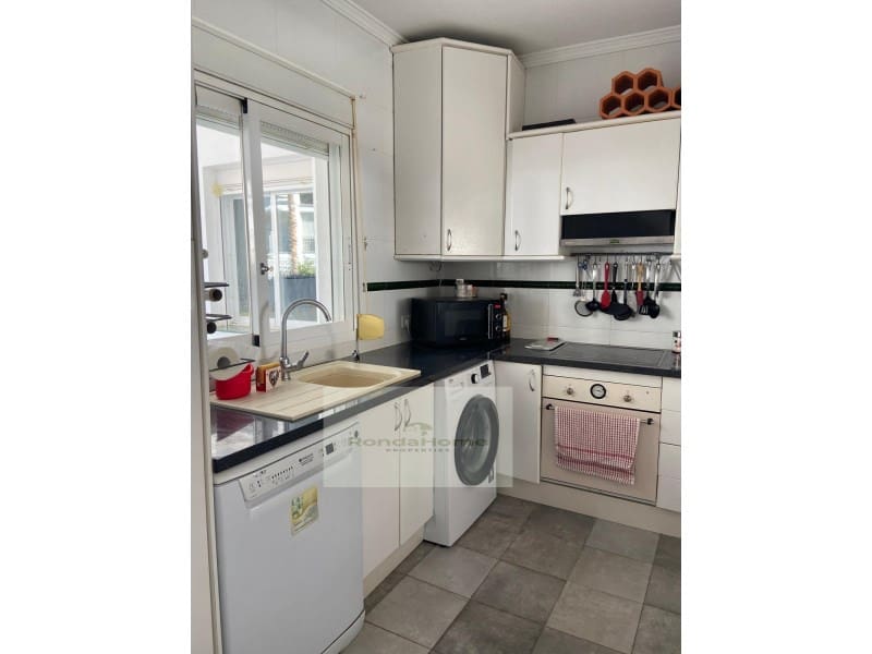 2 soveværelse Lejlighed til leje i Benalmadena med garage - € 1.400 (Ref: 9499770)