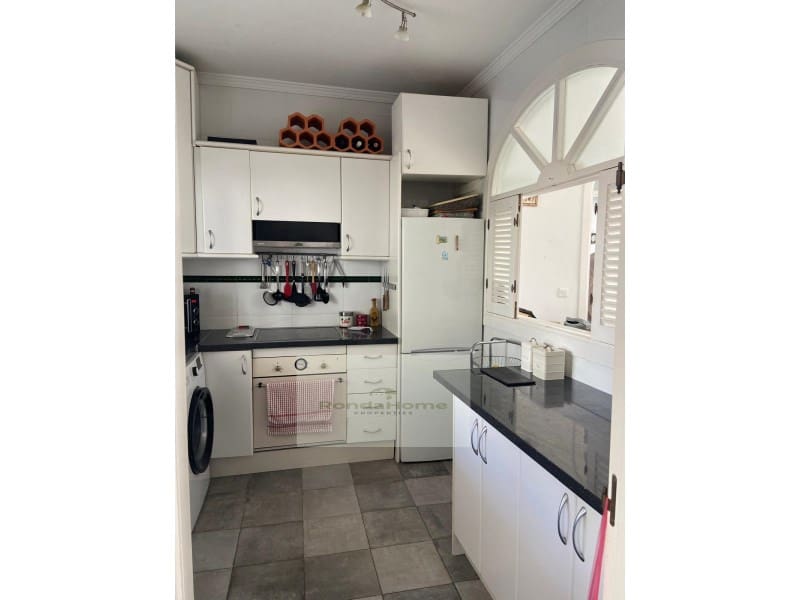 2 soveværelse Lejlighed til leje i Benalmadena med garage - € 1.400 (Ref: 9499770)