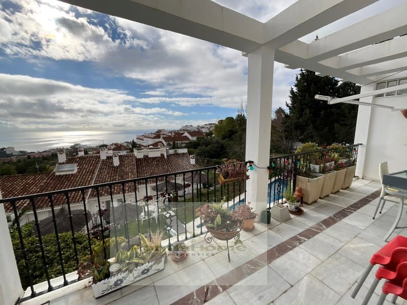 2 soveværelse Lejlighed til leje i Benalmadena med garage - € 1.400 (Ref: 9499770)