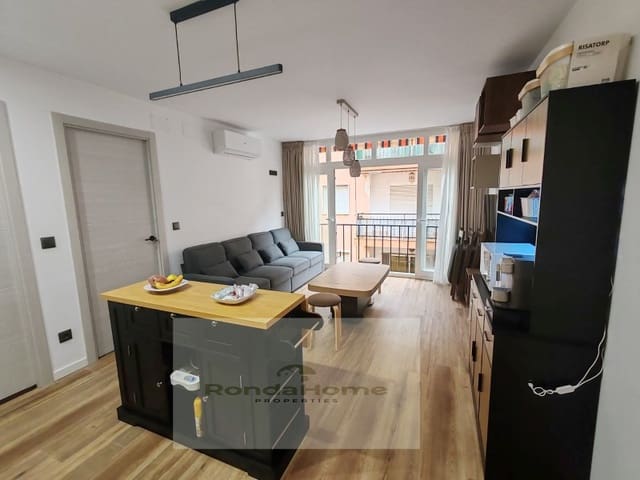 2 quarto Apartamento para arrendar em Zona Puerto Deportivo, Fuengirola - 1 300 € (Ref: 9499771)