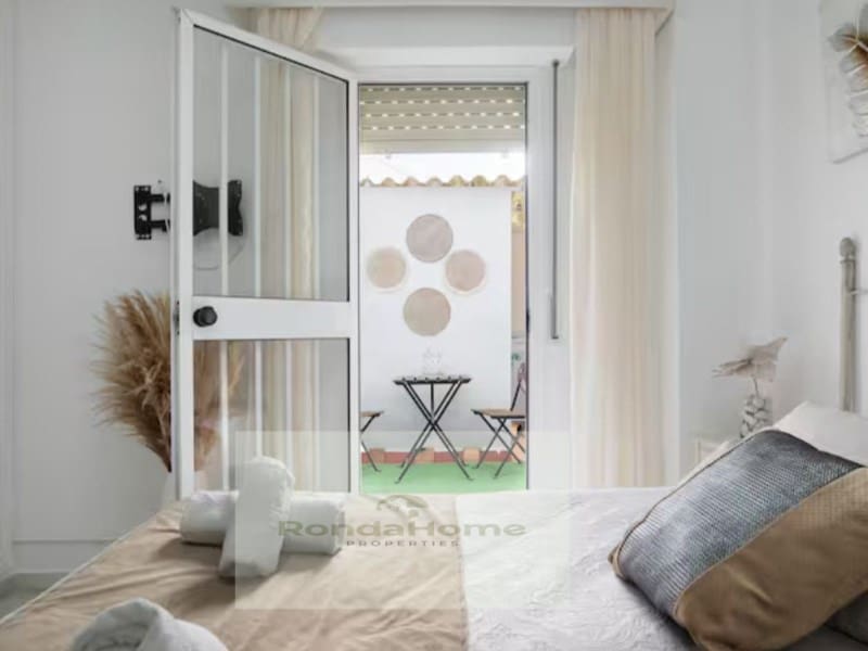 2 soverom Leilighet til leie i Ronda - € 750 (Ref: 9524710)