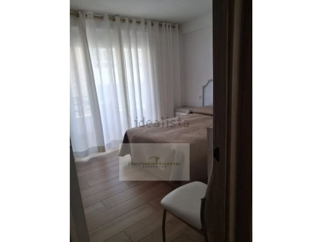 Piso de 2 habitaciones en Zona Miraflores, Marbella en venta con garaje - 275.000 € (Ref: 9541644)