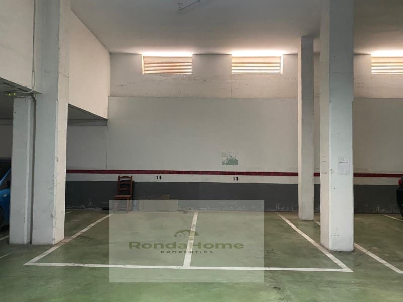 1 bedroom Studio for rent in Malaga city with garage - € 890 (Ref: 9541645)