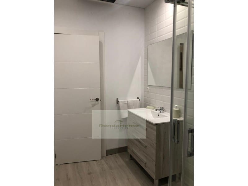 2 makuuhuone Asunto vuokrattavana paikassa Benalmadena mukana 
autotalli - 1 350 € (Ref: 9569012)