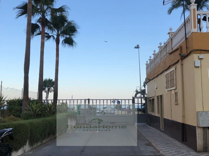 2 makuuhuone Asunto vuokrattavana paikassa Benalmadena mukana 
autotalli - 1 350 € (Ref: 9569012)