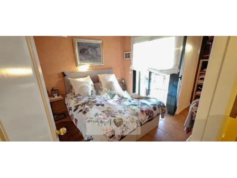 4 chambre Villa/Maison à vendre à Navata avec garage - 435 000 € (Ref: 9569013)