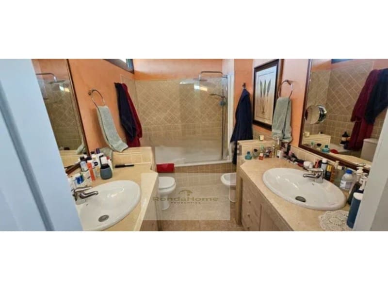 4 chambre Villa/Maison à vendre à Navata avec garage - 435 000 € (Ref: 9569013)