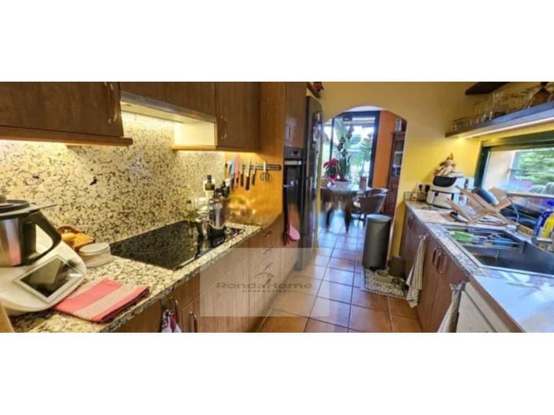 4 chambre Villa/Maison à vendre à Navata avec garage - 435 000 € (Ref: 9569013)