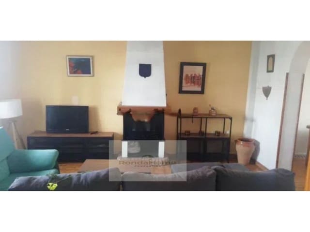 4 makuuhuone Huvila vuokrattavana paikassa Torremolinos mukana 
autotalli - 1 700 € (Ref: 9571388)