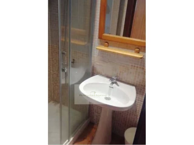 4 makuuhuone Huvila vuokrattavana paikassa Torremolinos mukana 
autotalli - 1 700 € (Ref: 9571388)