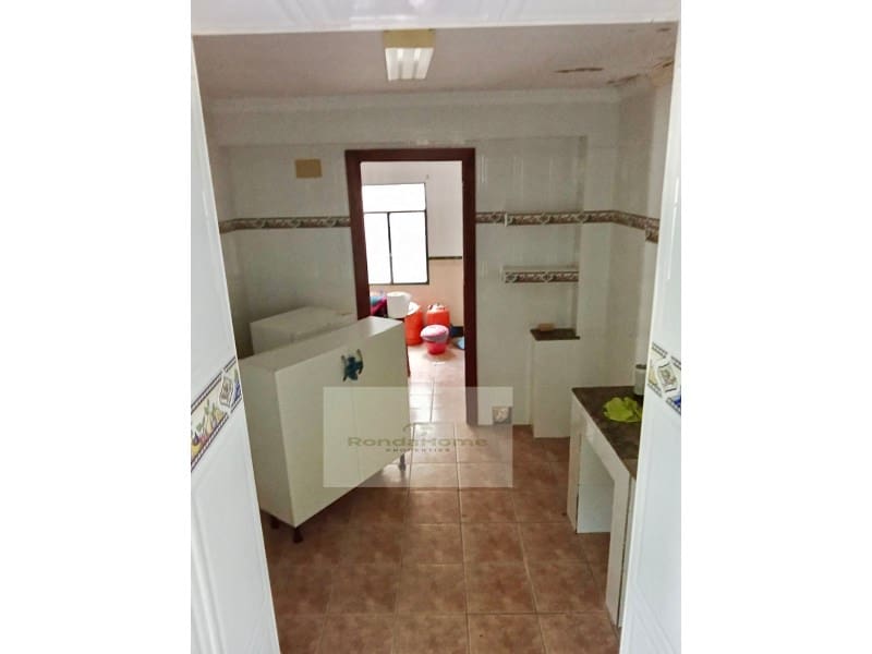 3 soverom Hus til salgs i Benaojan - € 50 000 (Ref: 9571389)