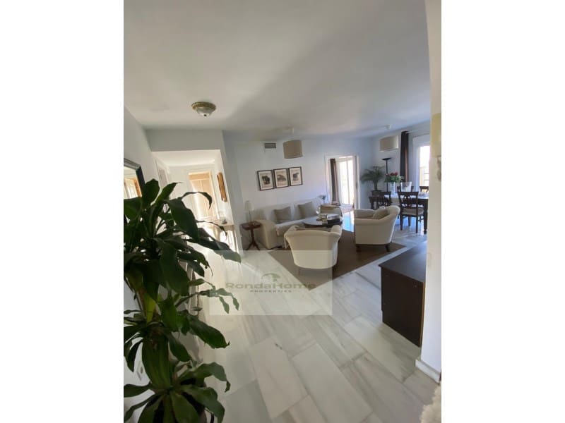 3 sovrum Takvåning att hyra i Torremolinos med garage - 1 800 € (Ref: 9571390)