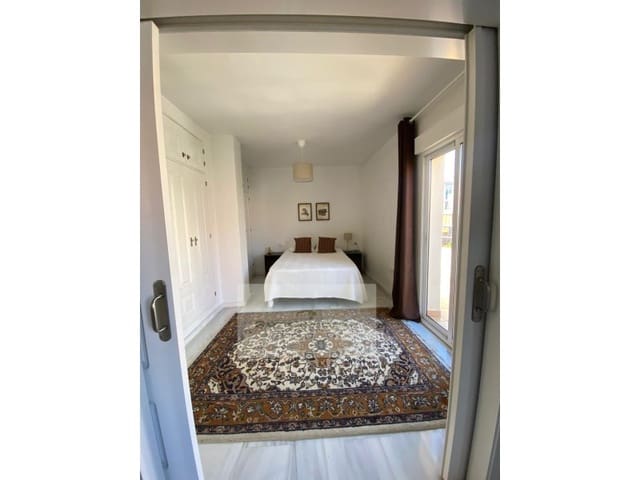 3 sovrum Takvåning att hyra i Torremolinos med garage - 1 800 € (Ref: 9571390)