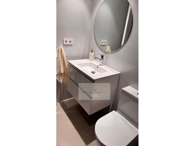 Appartement de 1 chambre à louer à Torremolinos - 1 100 € (Ref: 9574801)