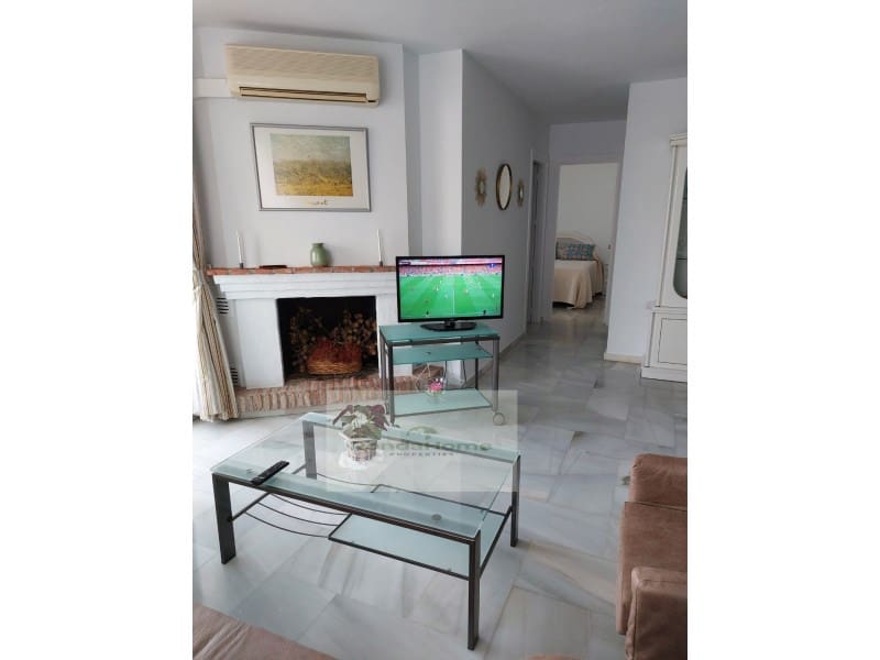 2 bedroom Flat for rent in Benalmadena with garage - € 1,400 (Ref: 9591537)