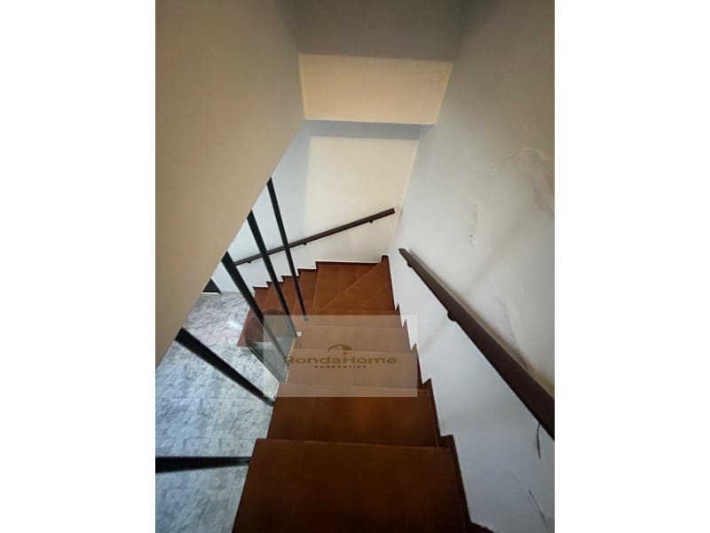 3 bedroom Townhouse for sale in Benaojan - € 135,000 (Ref: 9625907)