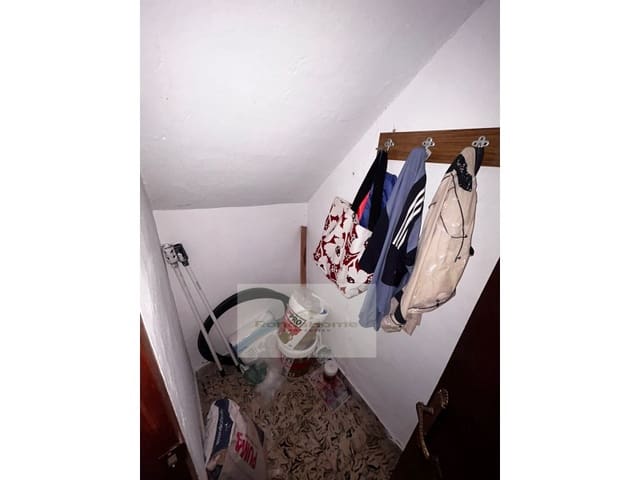 3 bedroom Townhouse for sale in Benaoján - € 70,000 (Ref: 9625908)