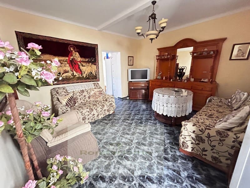 3 bedroom Townhouse for sale in Benaojan - € 70,000 (Ref: 9625908)