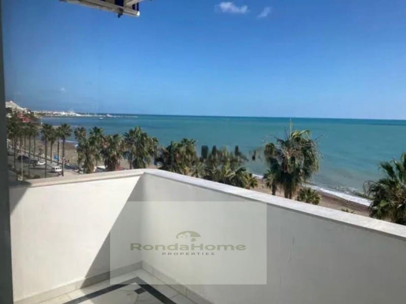 2 bedroom Flat for rent in Benalmadena with garage - € 1,400 (Ref: 9639437)