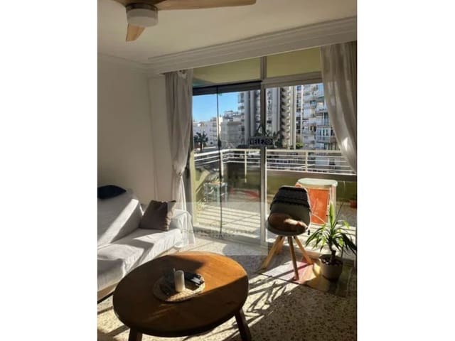 3 sovrum Lägenhet att hyra i Torremolinos med garage - 1 300 € (Ref: 9639438)