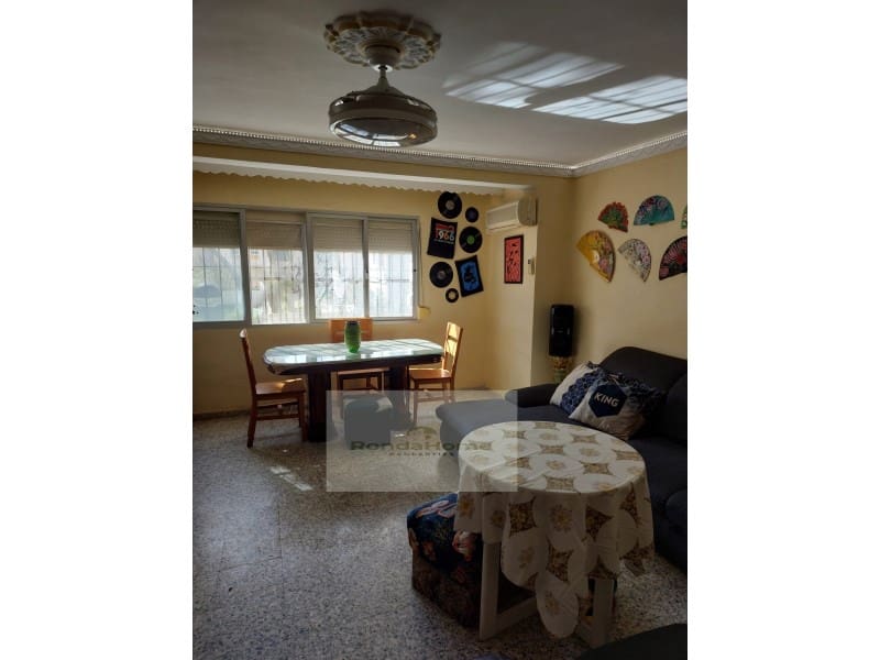 3 quarto Apartamento para venda em Torremolinos - 220 000 € (Ref: 9639439)