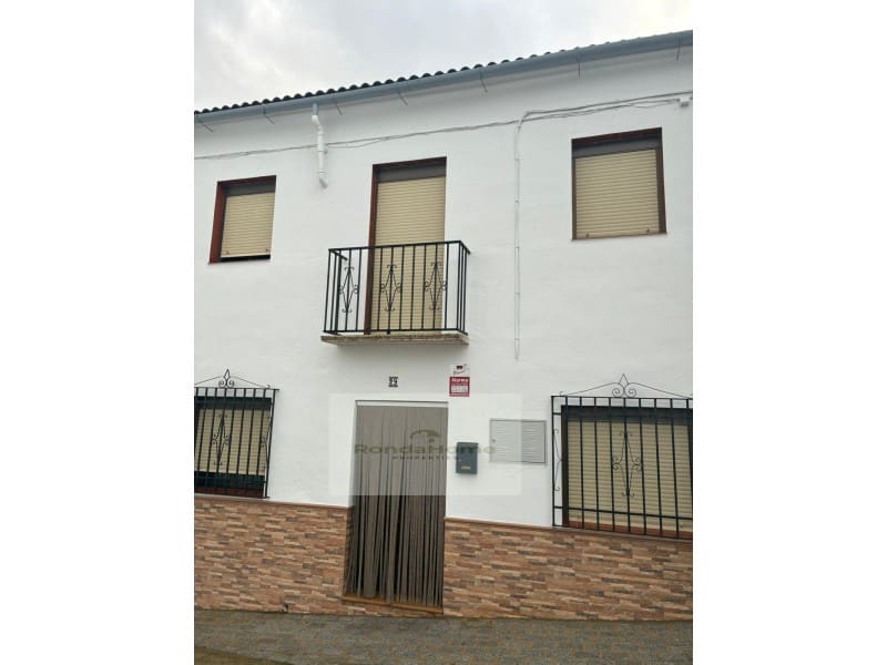 3 bedroom Townhouse for sale in Setenil de las Bodegas - € 150,000 (Ref: 9639440)