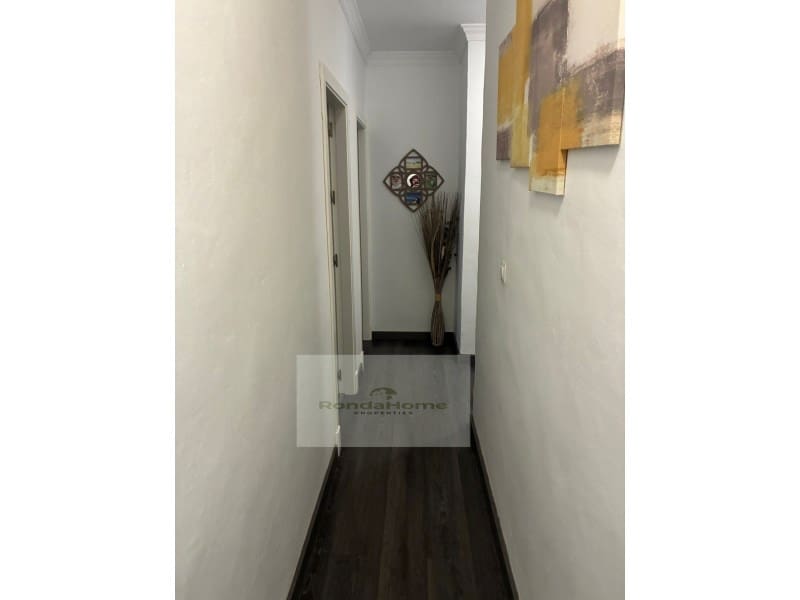 3 bedroom Townhouse for sale in Setenil de las Bodegas - € 150,000 (Ref: 9639440)