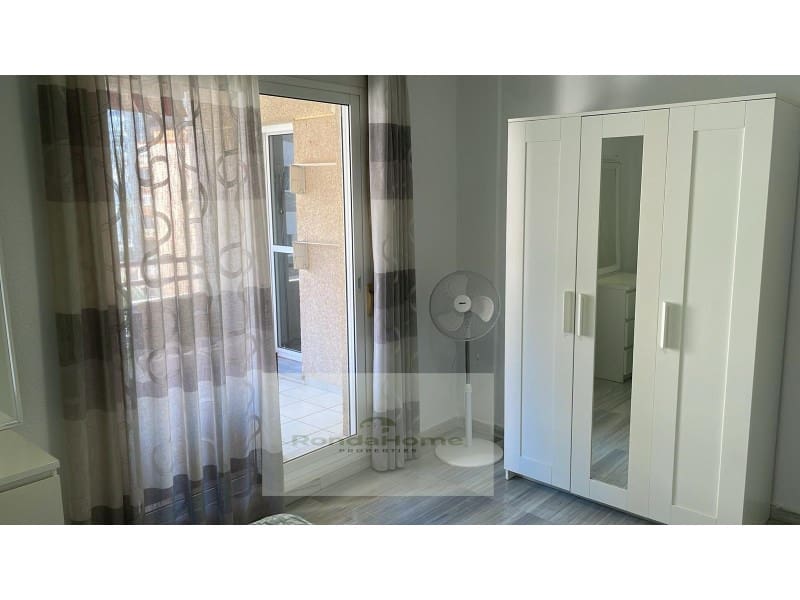 2 sypialnia Mieszkanie do wynajęcia w Torremolinos z garażem - 1 400 € (Ref: 9670523)