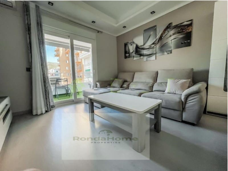 2 bedroom Flat for rent in Benalmadena - € 1,500 (Ref: 9719837)