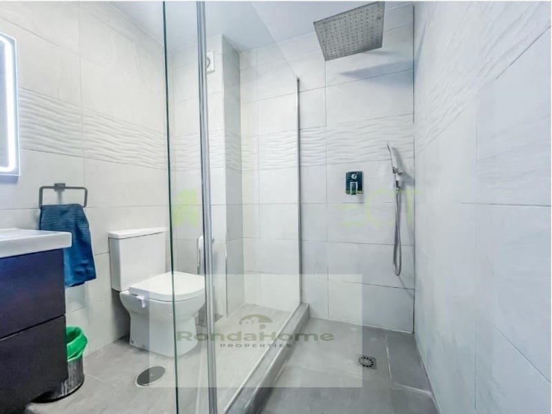 2 bedroom Flat for rent in Benalmadena - € 1,500 (Ref: 9719837)