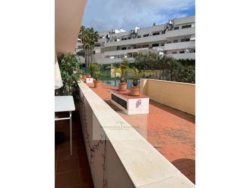 3 bedroom Flat for rent in Torrequebrada with garage - € 1,500 (Ref: 9726580)