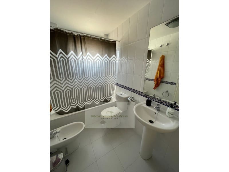 3 bedroom Flat for rent in Torrequebrada with garage - € 1,500 (Ref: 9726580)