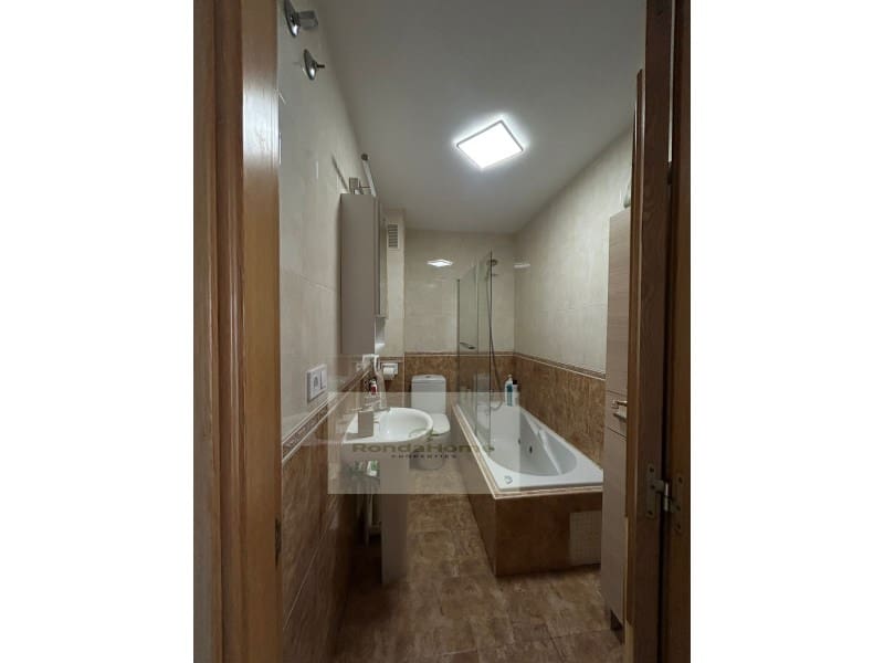 2 bedroom Flat for sale in Las Lagunas de Mijas - € 249,000 (Ref: 9735512)