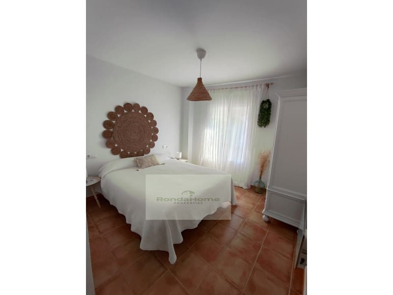 3 bedroom Flat for sale in El Bosque - € 126,000 (Ref: 9751929)