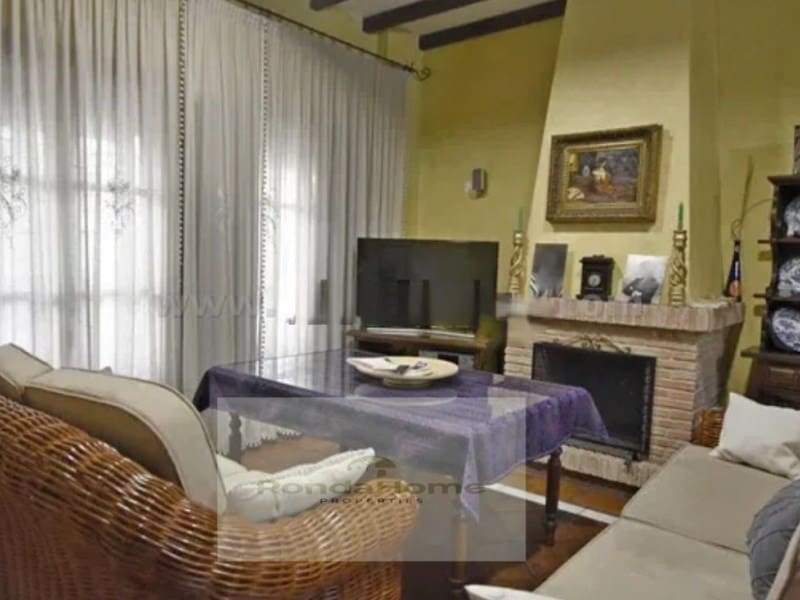 4 bedroom Villa for sale in Ronda - € 350,000 (Ref: 9761918)