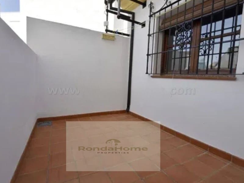 4 bedroom Villa for sale in Ronda - € 350,000 (Ref: 9761918)