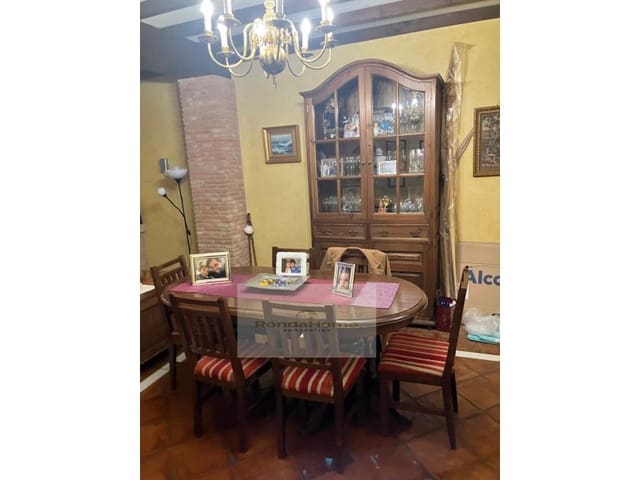 4 bedroom Villa for sale in Ronda - € 350,000 (Ref: 9761918)