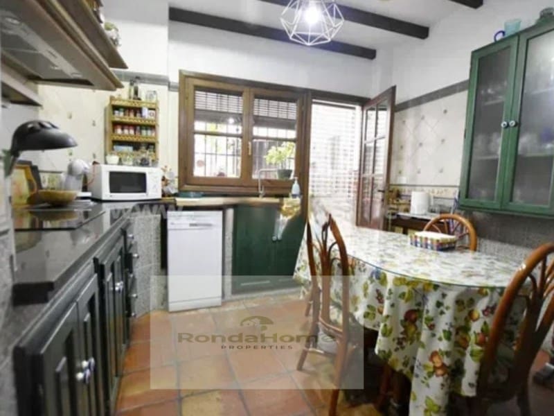 4 bedroom Villa for sale in Ronda - € 350,000 (Ref: 9761918)